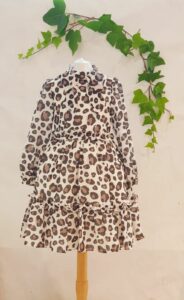 Robe patachou léopard 70 euros du 4 ans au 14 ans