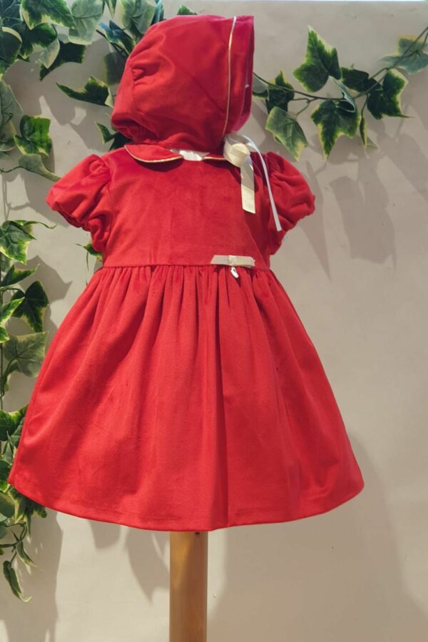 Layette robe mayoral velours rouge 47 euros du 3 mois au 18 mois