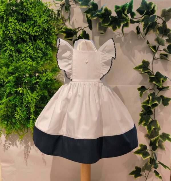Robe patachou blanc-marine du 6 mois au 3 ans 59 euros